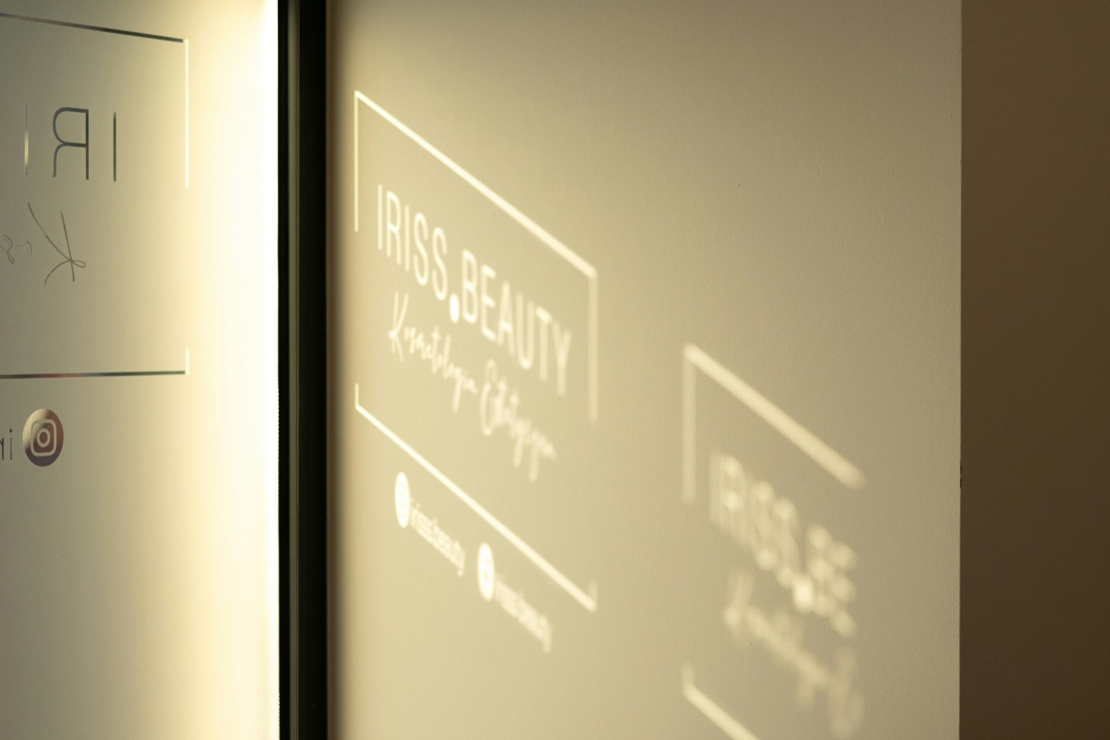 A close up of a wall with a light shining on it